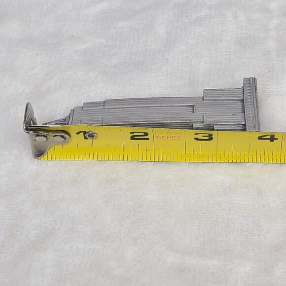 Safari Ltd Empire State Building NYC Miniature Building Figure World Landmark - Picture 8 of 8